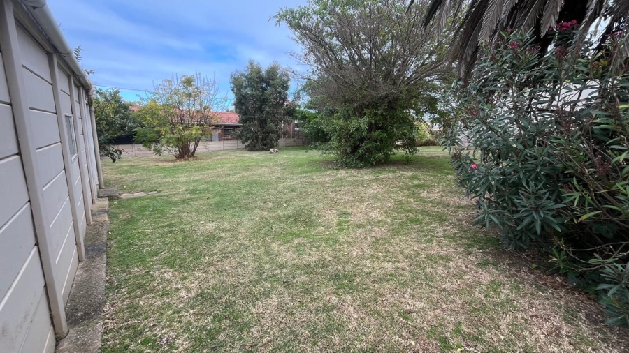  Bedroom Property for Sale in Jeffreys Bay Central Eastern Cape